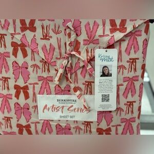 Berkshire Artist Series Sheet Set - Pink and Red